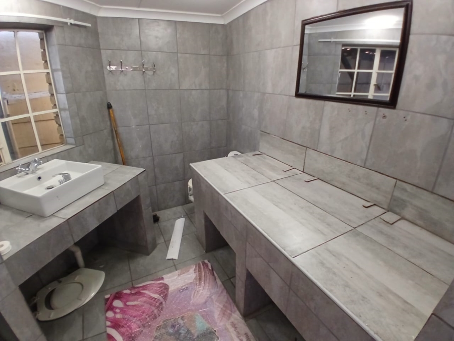 4 Bedroom Property for Sale in Bodorp North West